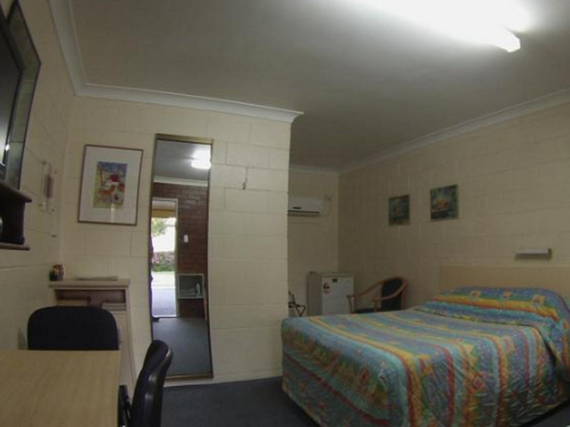 Sail Inn Motel Yeppoon Ngoại thất bức ảnh